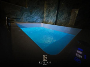 Elysian Luxury Suite N1